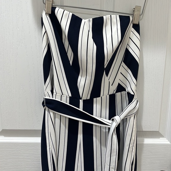 H&M Romper Sleeveless . Excellent - Picture 7 of 13